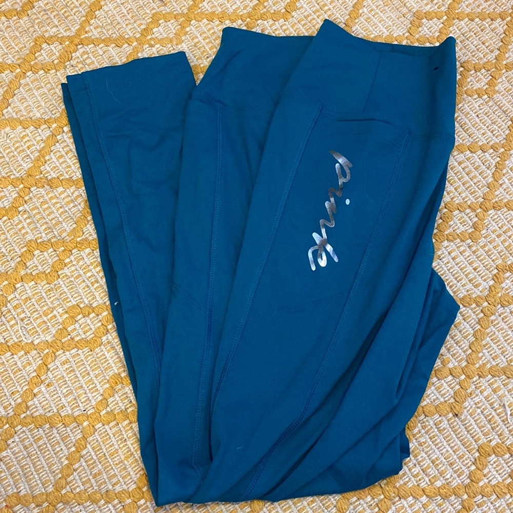 Pink Victoria’s Secret teal leggings. Medium. Great condition